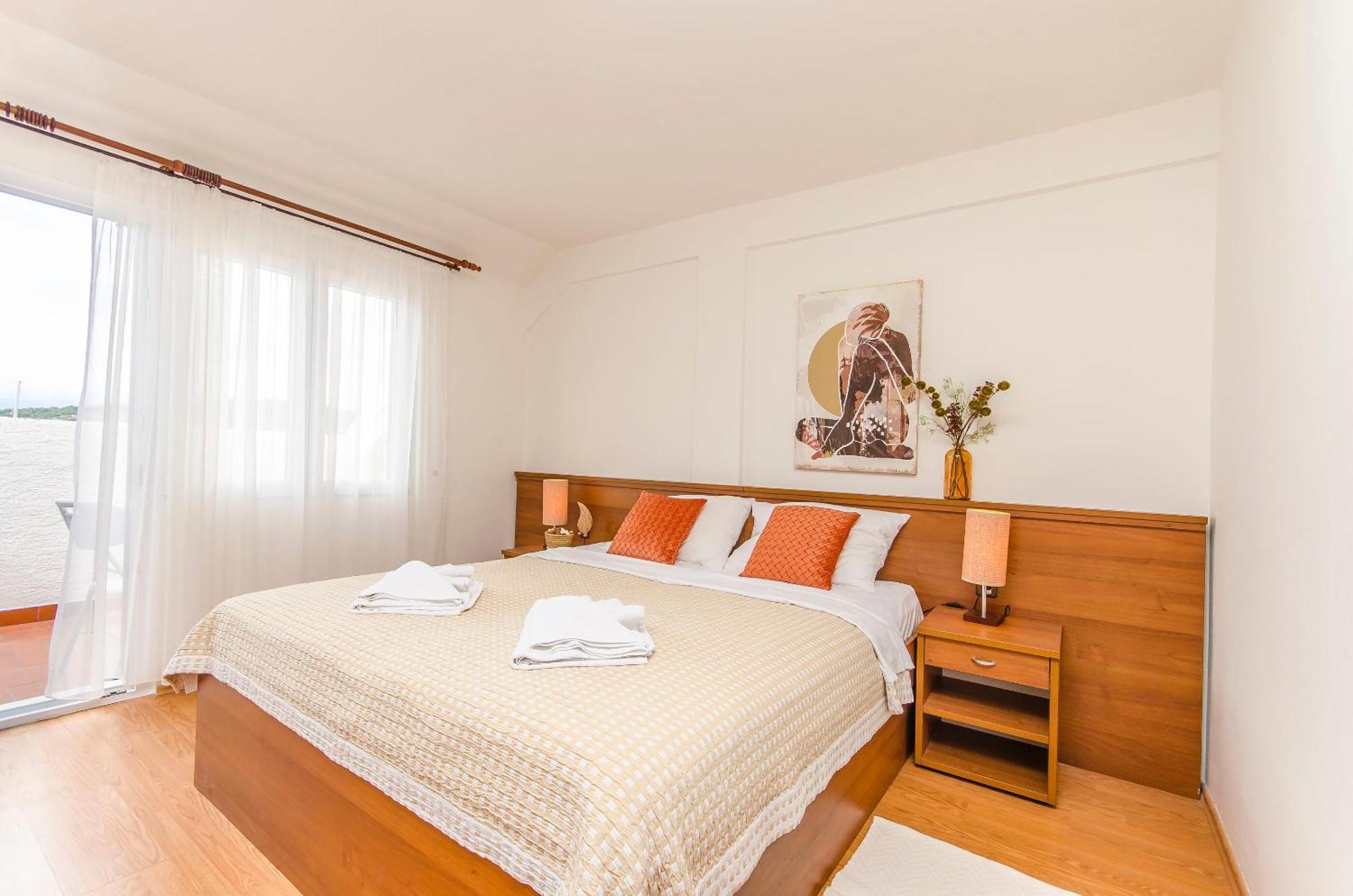 House Hotel Plava Laguna Тисно Экстерьер фото